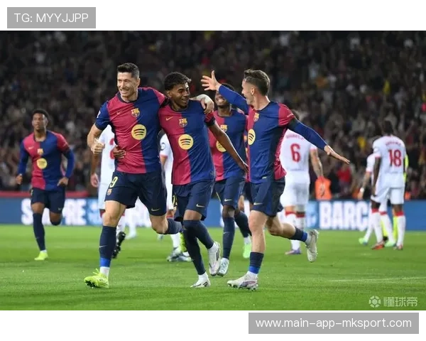 托拉斯伤瘸牵动巴萨中场，复出成赛季最大变数