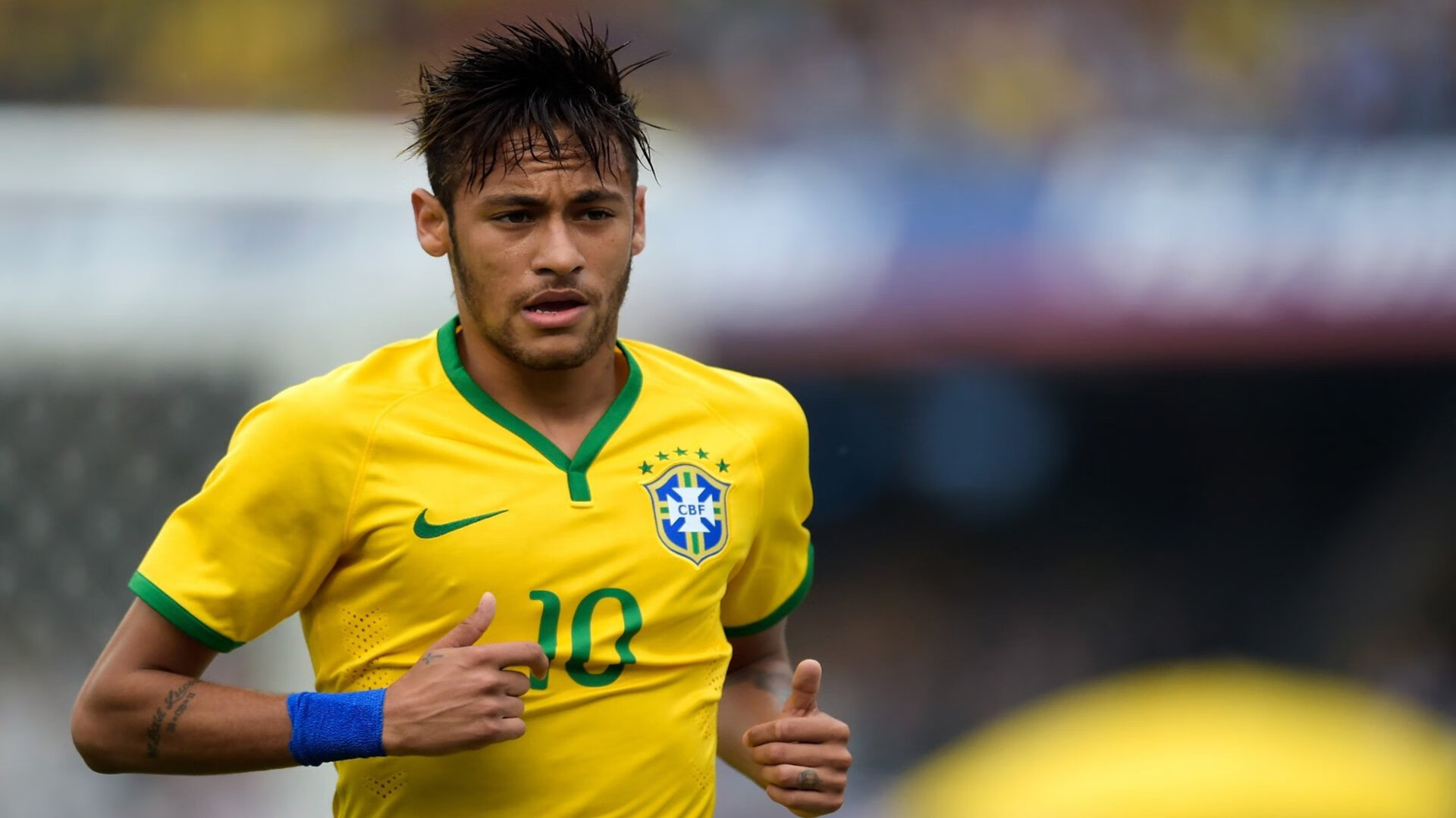 排球比赛高潮迭起